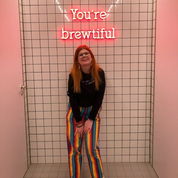 Meet your Posher, Lauren - Picture 1 of 1